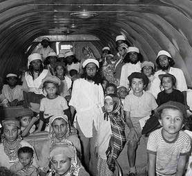1949.05 Operation 'Magic Carpet' (National Photo Collection)